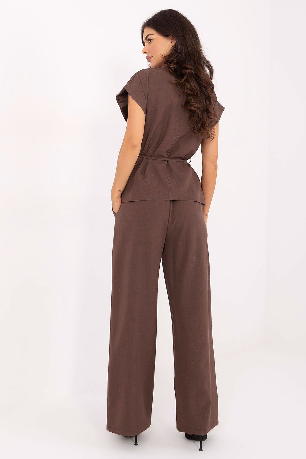  L`ensemble model 218452 Italy Moda 